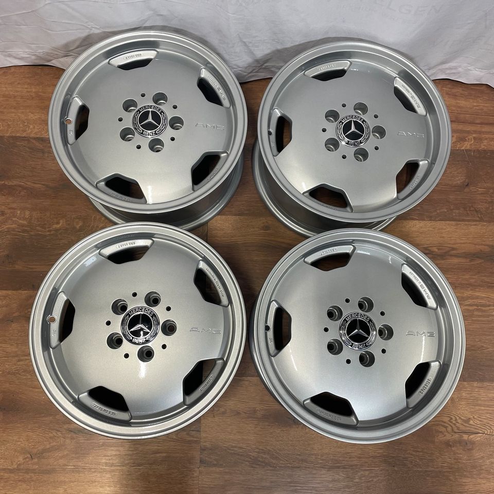 Original 15 inch Mercedes E-Class W124 8-hole alloy wheels rims silver