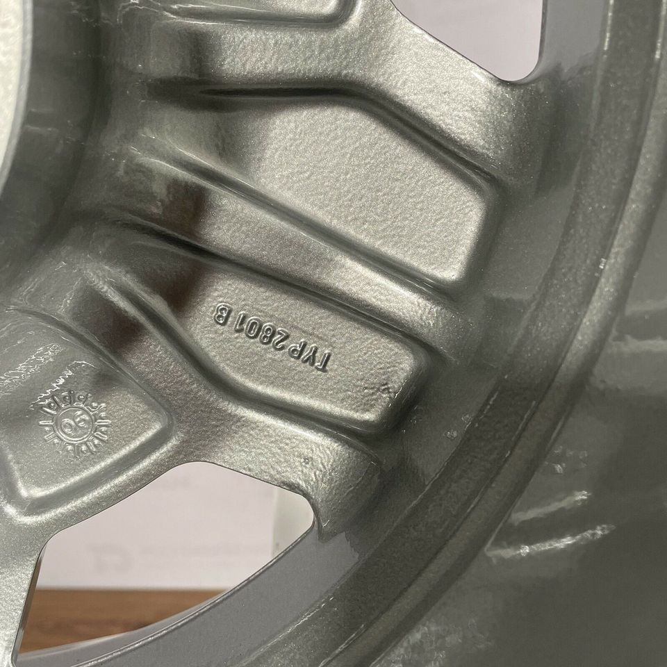 Originale 16 Zoll AMG Mercedes SL SLC R107 C107 OZ Alufelgen Felgen Leichtmetallfelgen silber (weitere Farben möglich)
