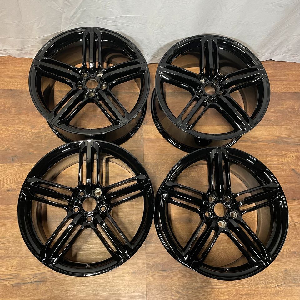 Originale 18 Zoll Audi A3 S3 8P Segment Alufelgen 5x112 Felgen Leichtmetallfelgen Schwarz glänzend (weitere Farben möglich) 