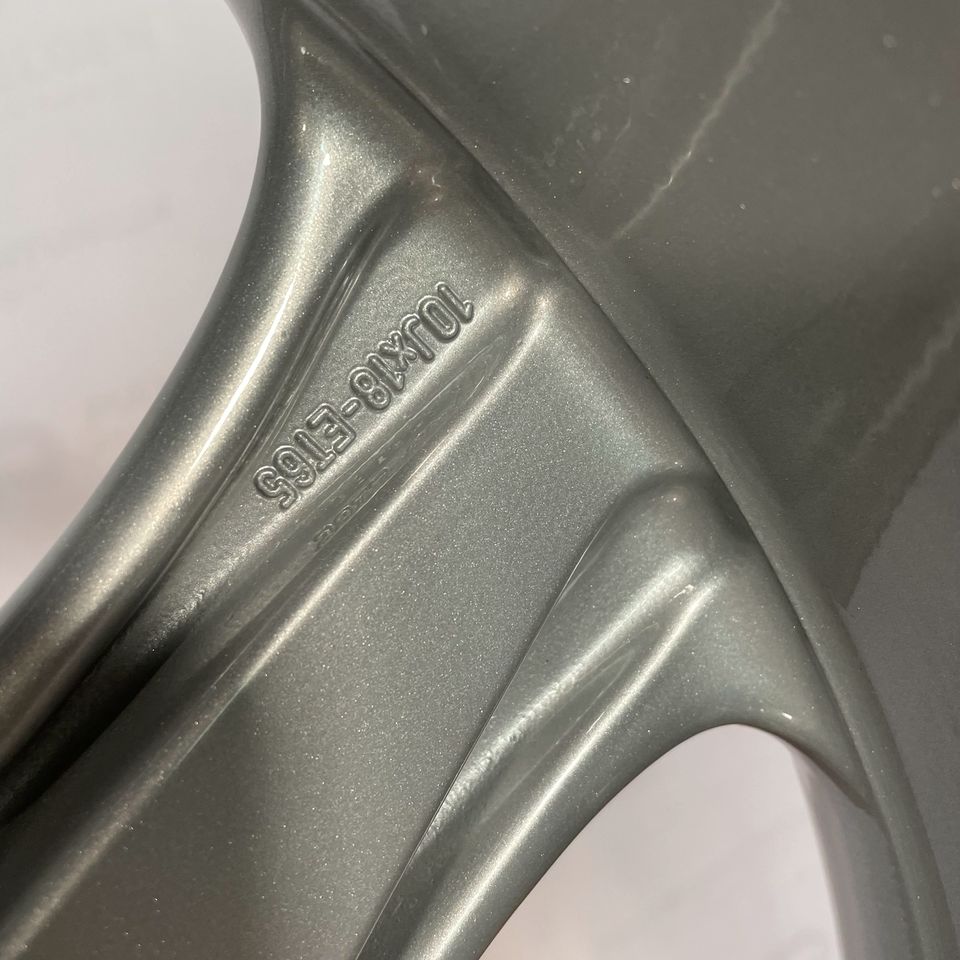 Originale 18 Zoll Porsche 911 996 Carrera Alufelgen Turbolook Felgen Leichtmetallfelgen silber