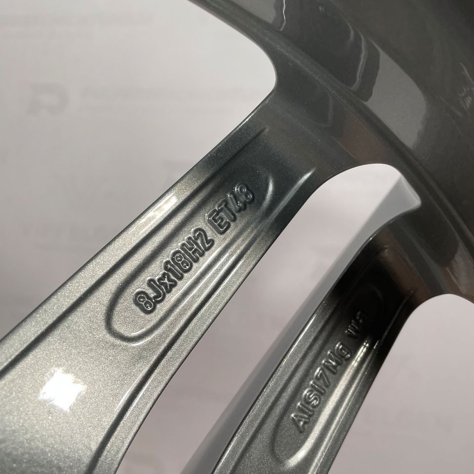 Originale 18 Zoll AMG Mercedes CLA 45 C117 X117 Alufelgen silber mit CNC gedrehter Front (weitere Farben möglich)