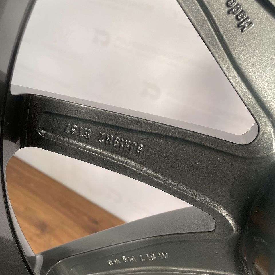 Originale 19 Zoll Mercedes E-Klasse W212 E63 AMG Alufelgen Felgen Leichtmetallfelgen anthrazit matt (weitere Farben möglich) 