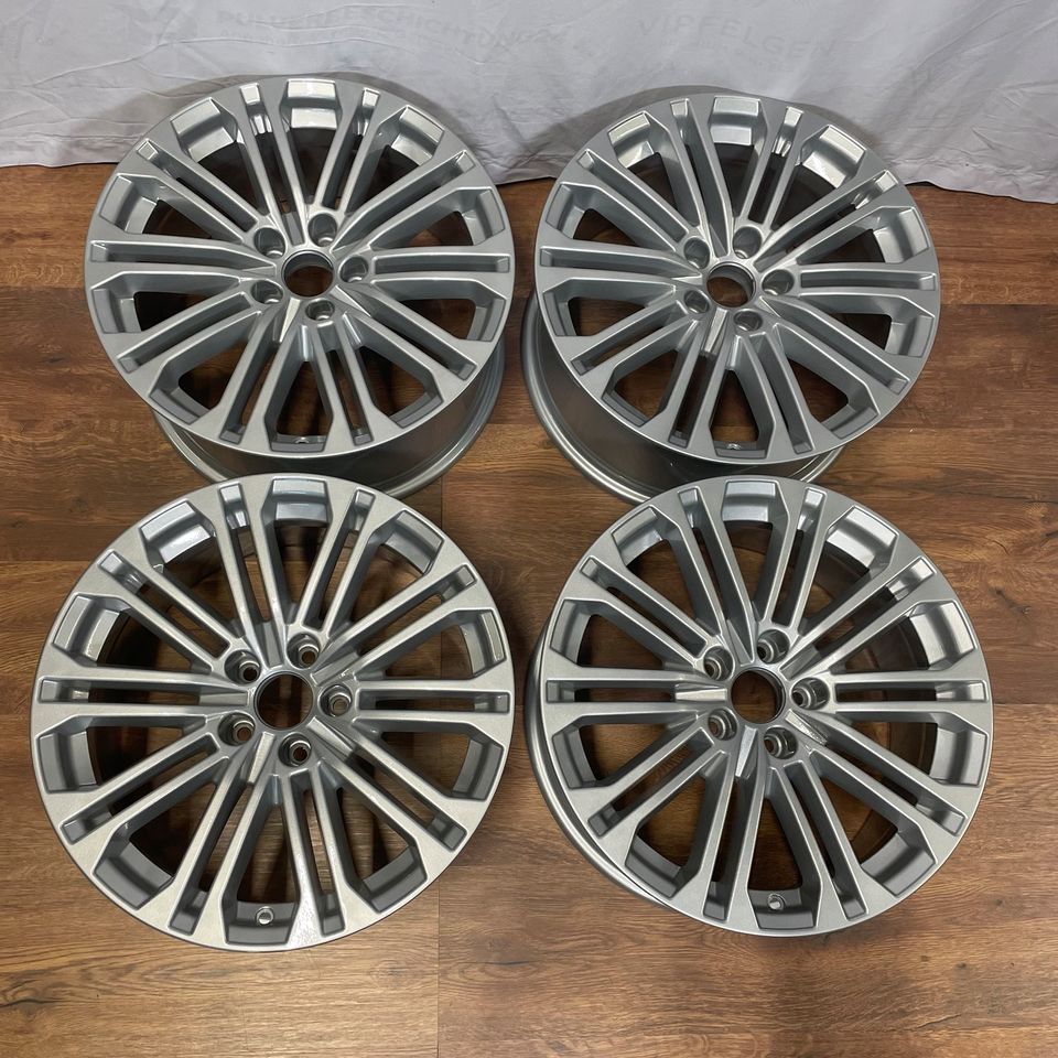 Originale 18 Zoll Audi A4 S4 8W B9 Alufelgen Felgen Leichtmetallfelgen Silber (weitere Farben möglich)