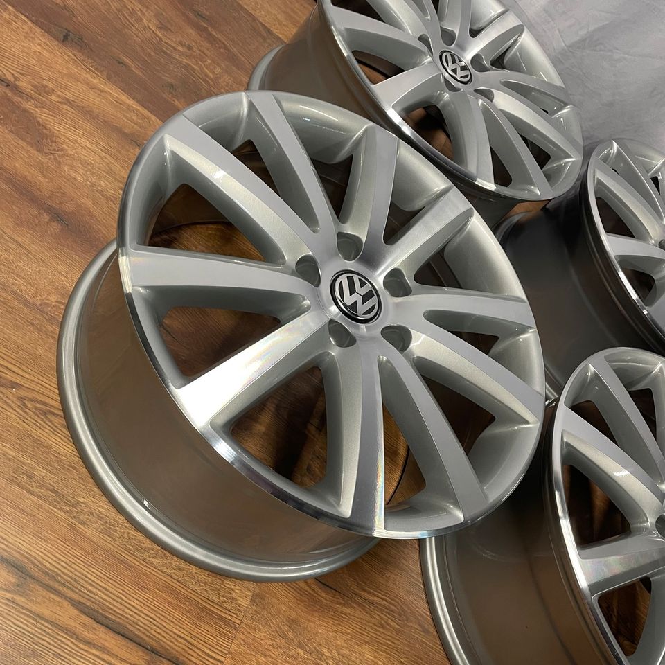 Original 20 Zoll VW Touareg 7L Mountain Alufelgen Felgen Leichtmetallfelgen Silber mit glanzgedrehter Front (weitere Farben möglich) 