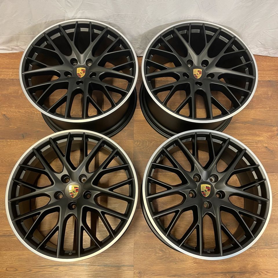 Originale 21 Zoll Porsche Panamera 971 G2 Sport Design Rad Alufelgen Felgen Leichtmetallfelgen schwarz matt mit glanzgedrehtem Rand (weitere Farben möglich)