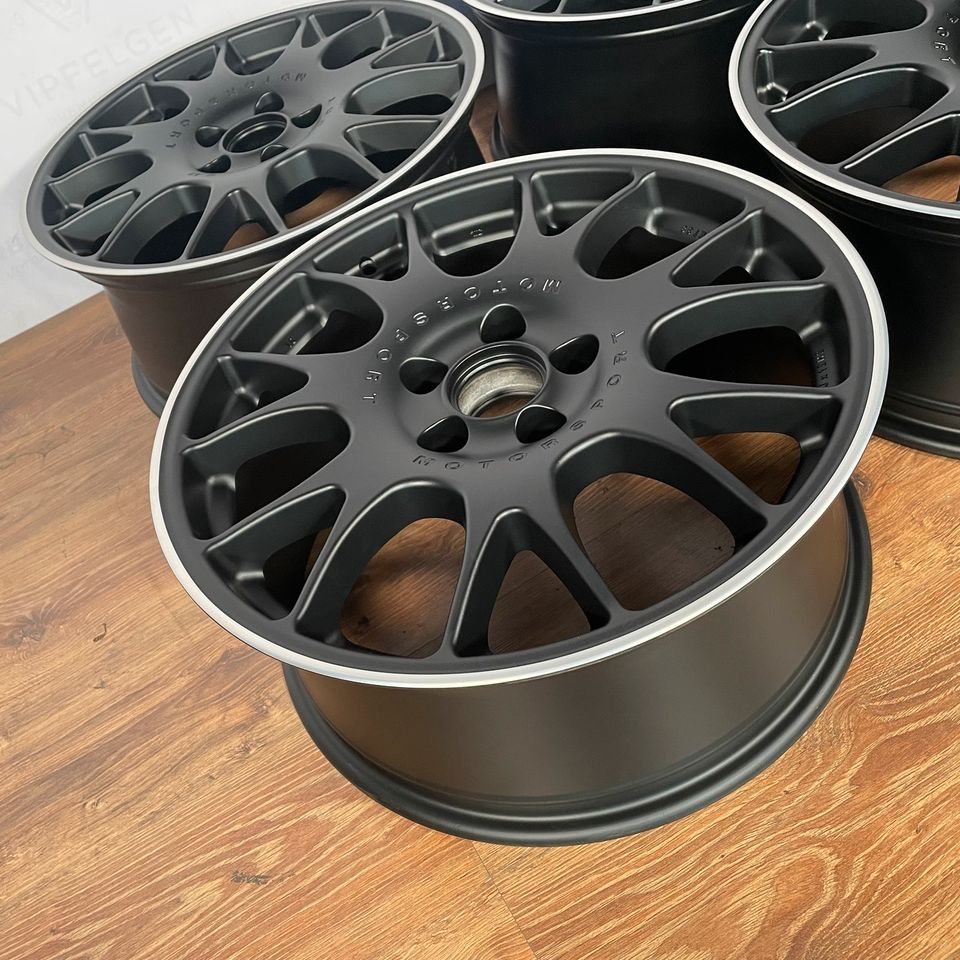 Originale 18 Zoll BBS CH013 Motorsport Alufelgen 8x18 ET38 5x114.3 Schwarz matt mit silbernen Rand (weitere Farben möglich)