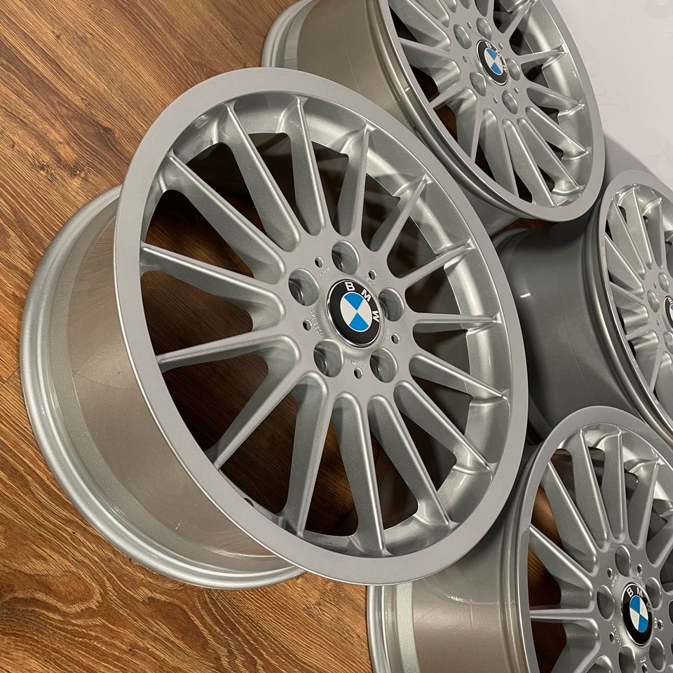 Originale 18 Zoll BMW 3er E46 Radial Styling 32 Alufelgen Felgen Leichtmetallfelgen in silber glänzend mit Falken Winterreifen (weitere Farben möglich) Kopie