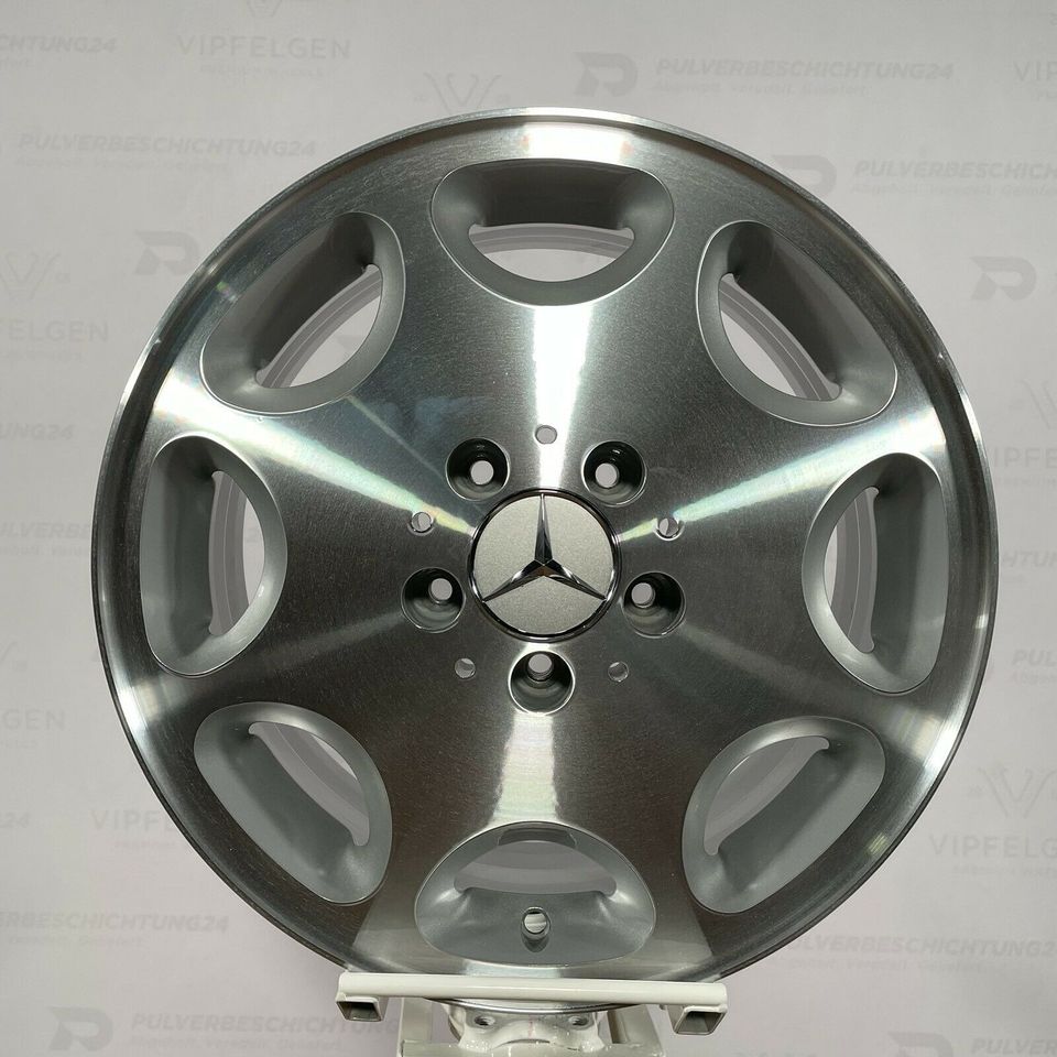 Originele 15 Inch Mercedes E-Klasse W124 8 Gaten Lichtmetalen Velgen zilver