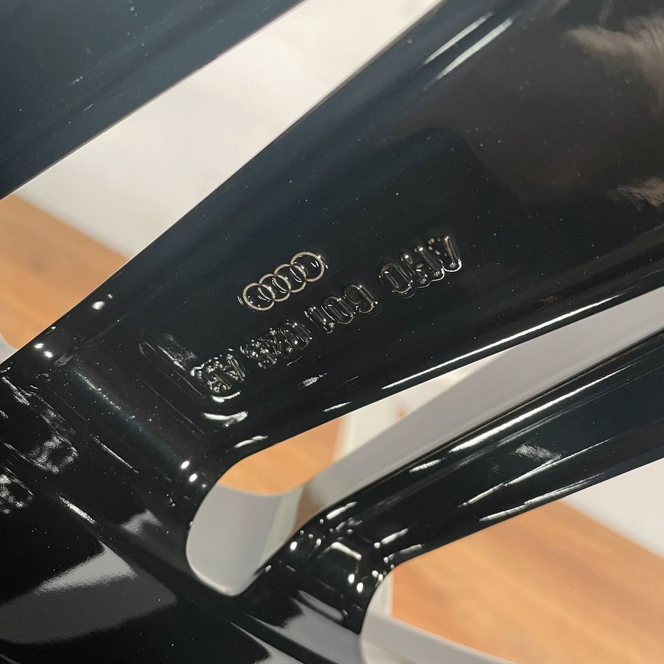 Originale 21 Zoll Audi A8 S8 4H D4 Alufelgen Leichtmetallfelgen Felgen schwarz (weitere Farben möglich)