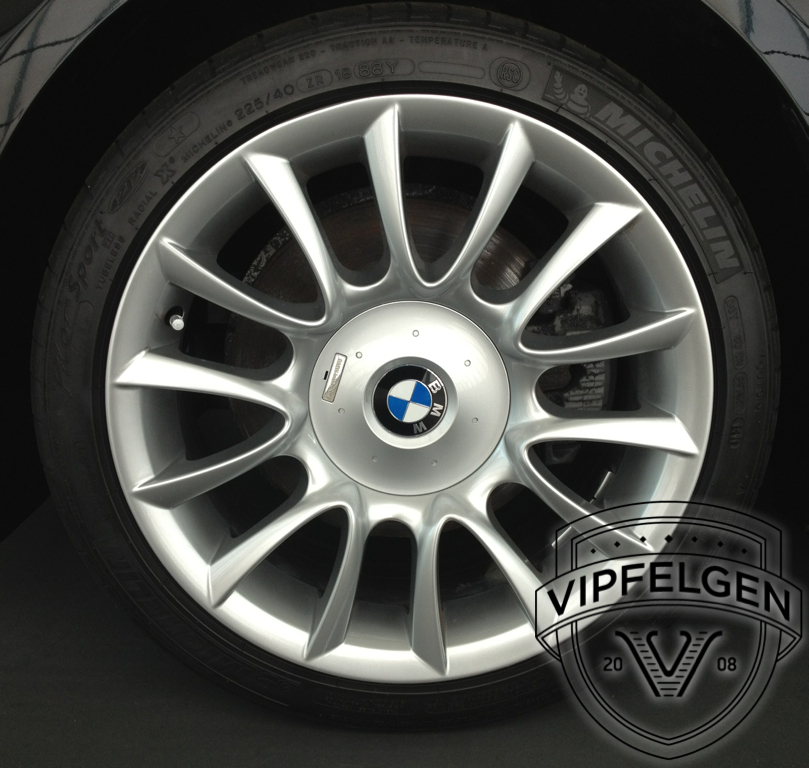 Satz 18" BMW Styling 152 Individual V-Speiche 5er E60 E61 Leichtmetallfelgen Alufelgen 