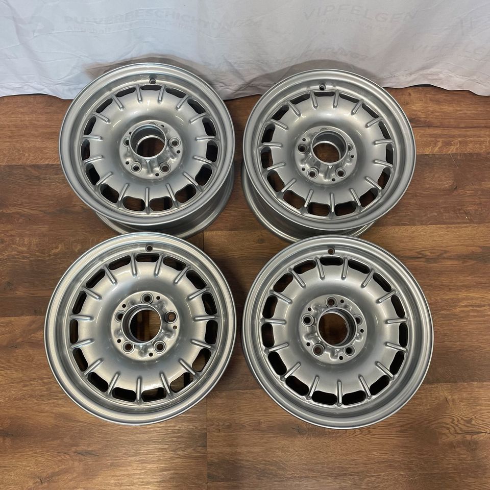 Original 15 inch Mercedes E-Class W124 8-hole alloy wheels rims silver