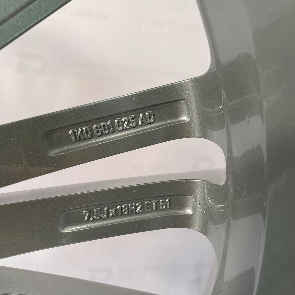 Originale 18 Zoll VW Golf 5 V R32 GTI Zolder Alufelgen Felgen Leichtmetallfelgen silber glänzend mit Pirelli Ganzjahresreifen 225/40/18 inkl. Montage und Auswuchten (weitere Farben möglich)